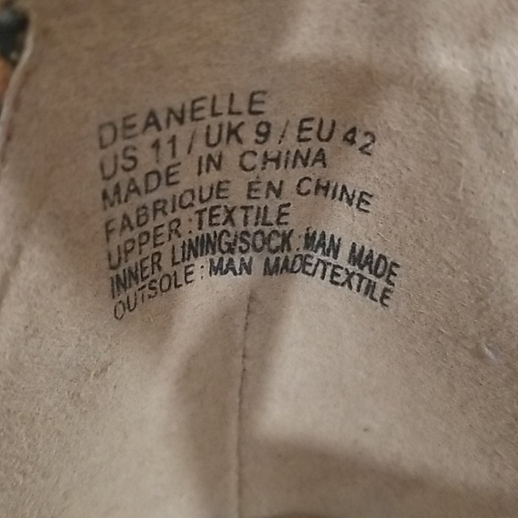 Animal Print Heels - Picture 2 of 3